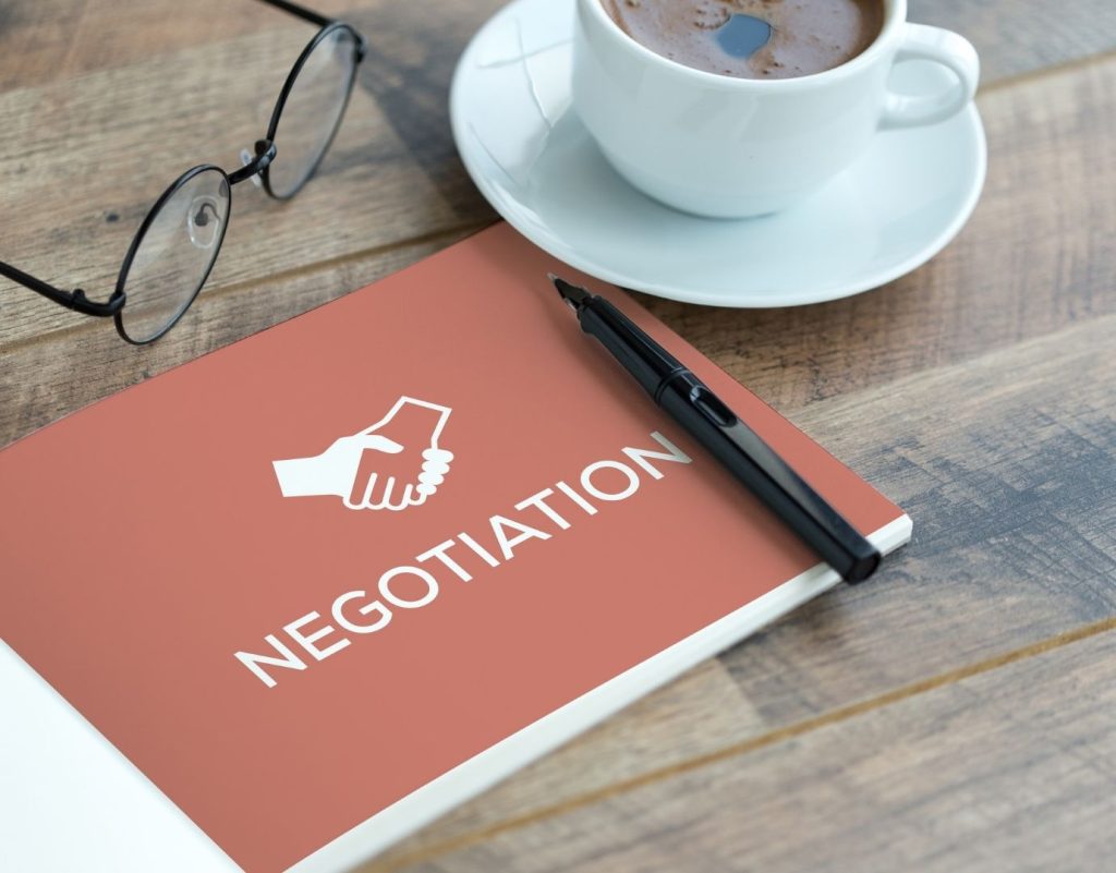 Gingeranne Wide Square Buyers (2)